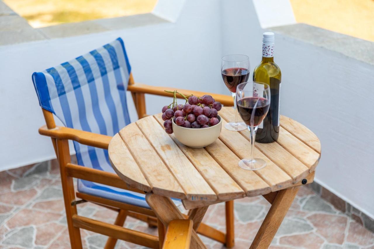 Surfer Paradise Naxos City المظهر الخارجي الصورة