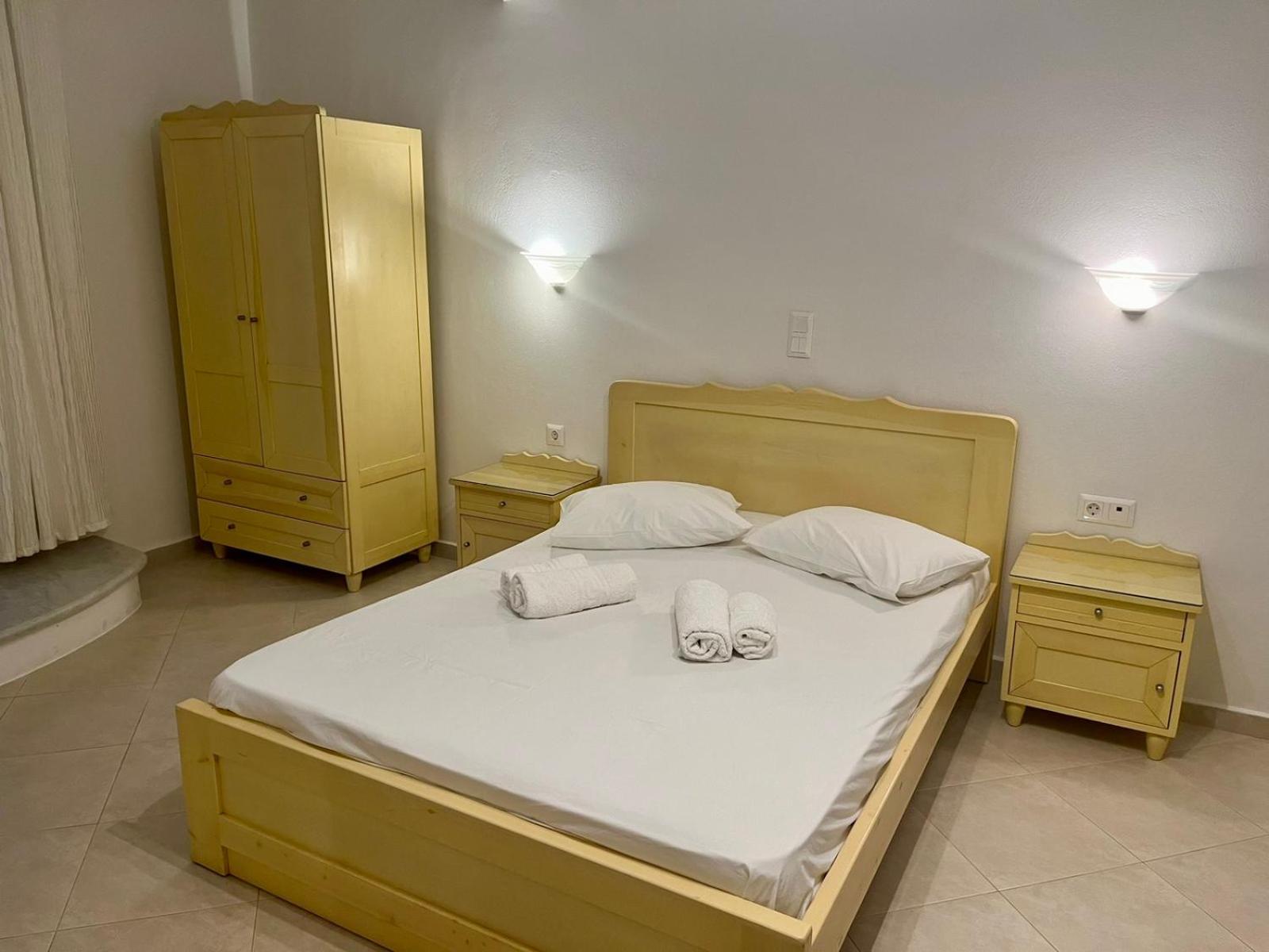 Surfer Paradise Naxos City المظهر الخارجي الصورة