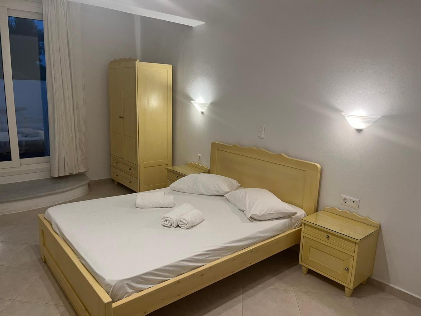 Surfer Paradise Naxos City المظهر الخارجي الصورة